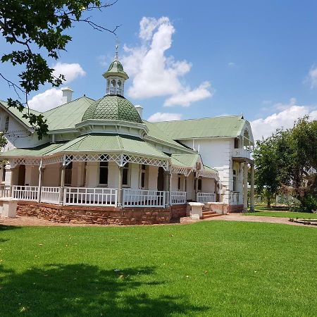 The Fountain Villa Klerksdorp Exteriör bild